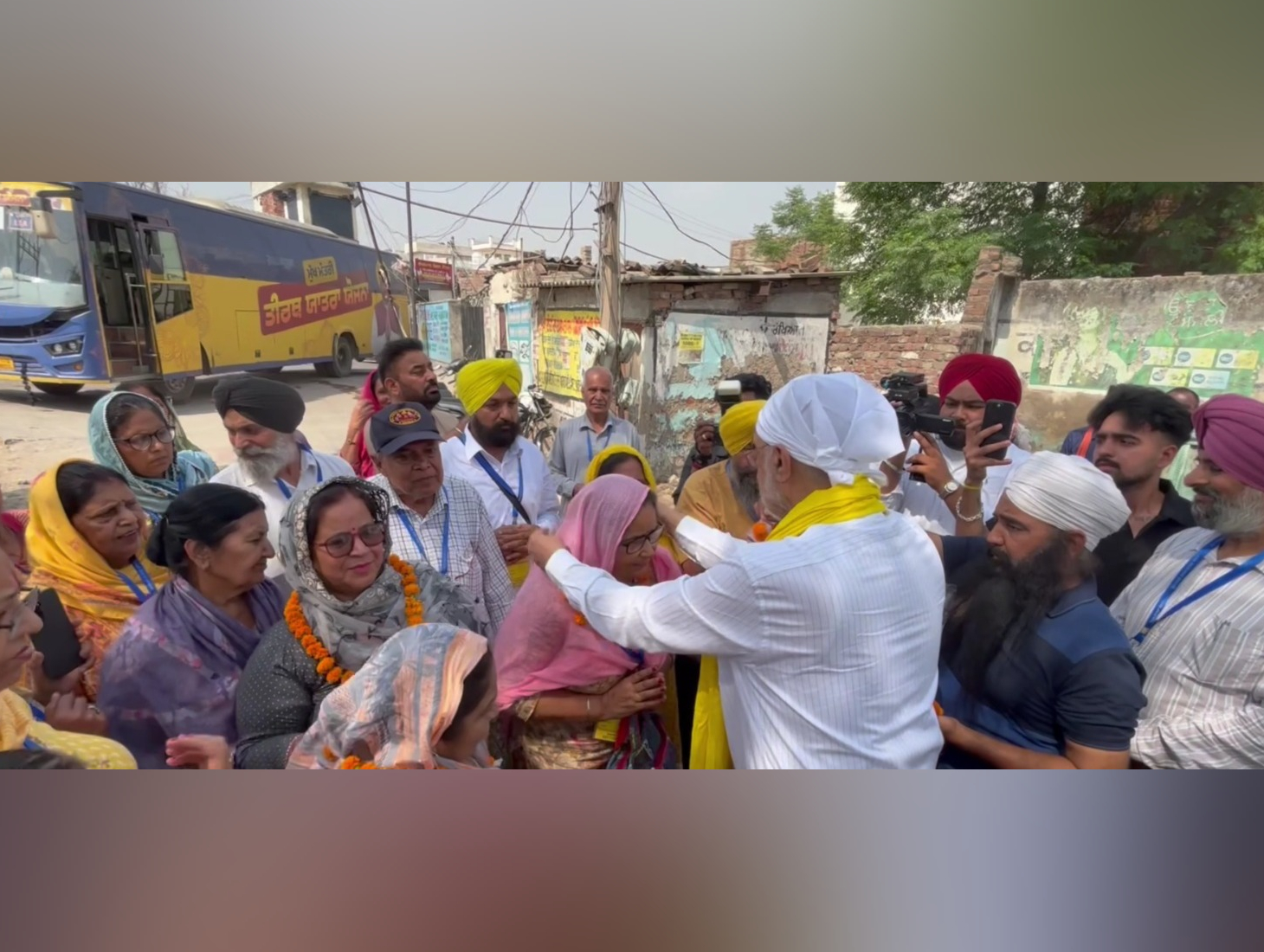 Patiala Pilgrims Leave for Amritsar Under Free Teerth Yatra Scheme
