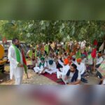 Farmers Protest Outside Cooperative Banks in Punjab Over Unfulfilled Crop Loan Promise
