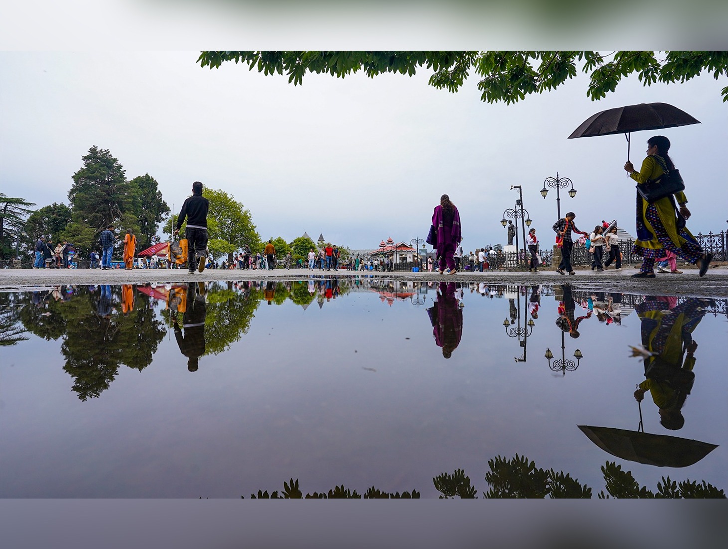 Wet Spell Continues in Himachal as Rain and Hail Hit Several Areas