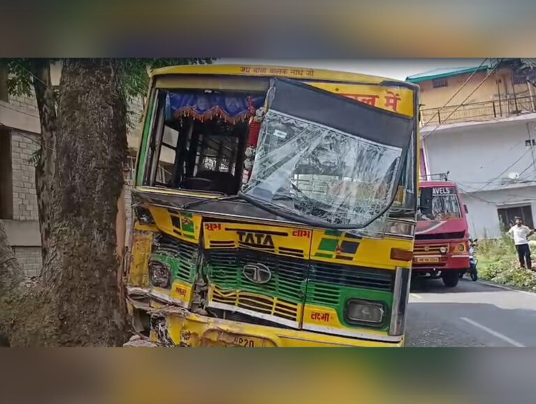 Brake failure triggers bus accident near DC Office in Dharamshala, major mishap averted