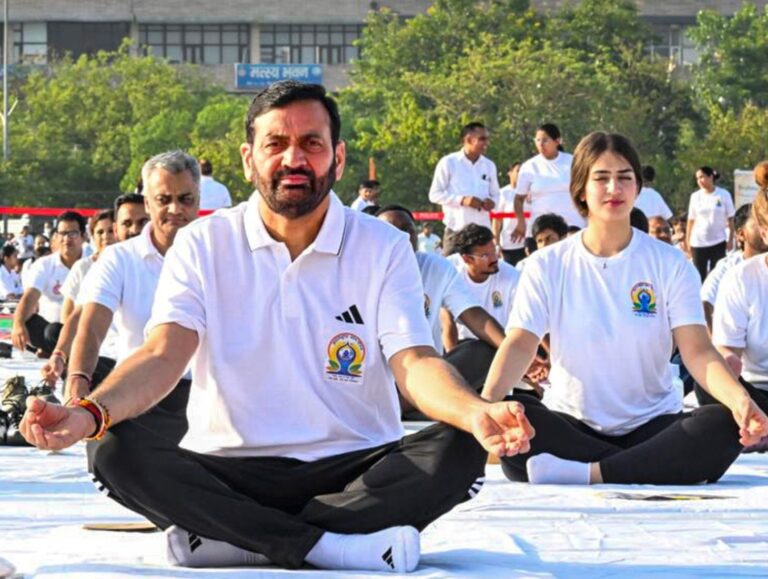 Haryana to include Yoga in classes 3-9, make it mandatory in govt job exams