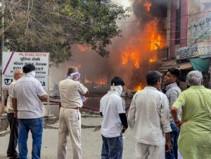 Governor Assures Support After Deadly Fire at Rohtak’s D-Park Market