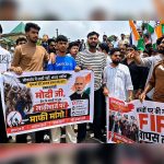 Congress workers protest in Dharamshala over lathi-charge on students at Jantar Mantar
