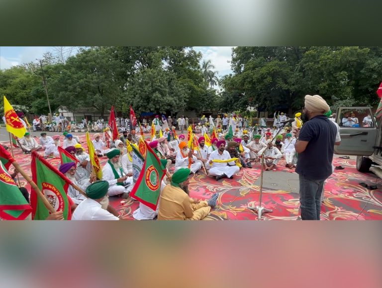 SKM protests outside BJP leaders’ residences across Punjab, condemns police action on students