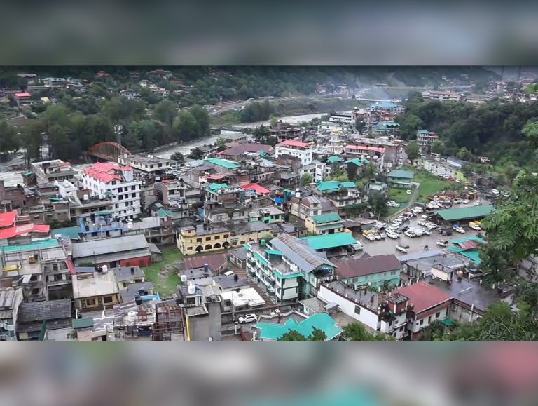 Heavy rain exposes lack of proper drainage system, revives landslide fears in Kullu