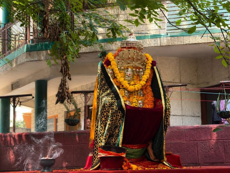 Deity Gauhari ties protective thread in Dhalpur, performs Devkhel