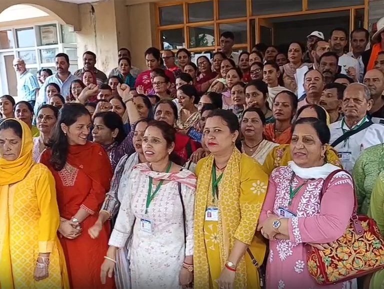 Kangra BDC members protest budget and rights cuts, warn of dharna