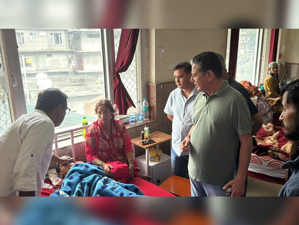 7 children referred to Kullu hospital after falling Ill at Patlikuhal school