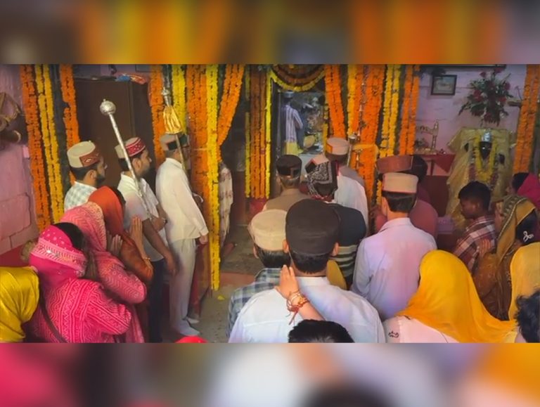 Naggar’s ancient Krishna temple buzzes with devotion 
