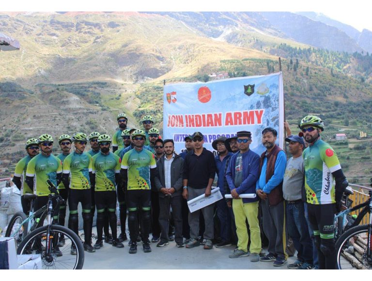 Army team reaches Keylong on 1,200-km cycling expedition