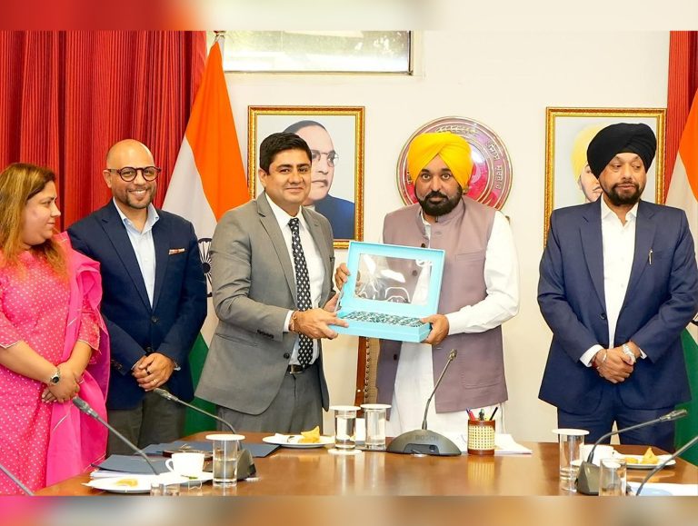 Puneet Kaura meets Punjab Guv, CM to push industry agenda
