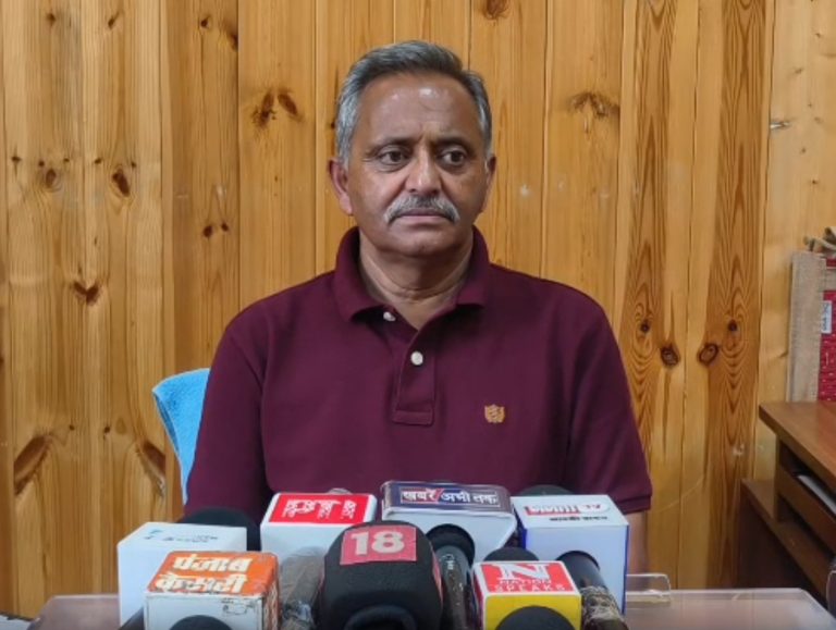 Naresh Chauhan hits out at Kangana over conduct at DISHA meeting