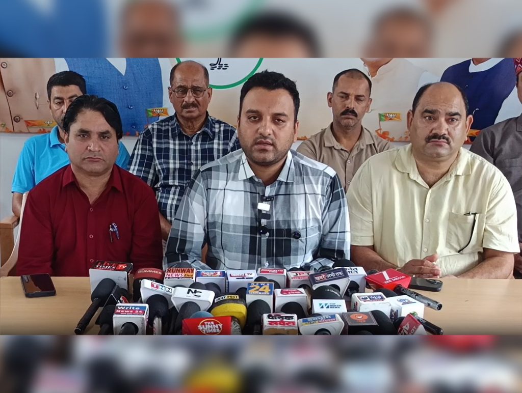Congress, BJP spar over ‘Rs 50 crore’ claim in Dharamshala