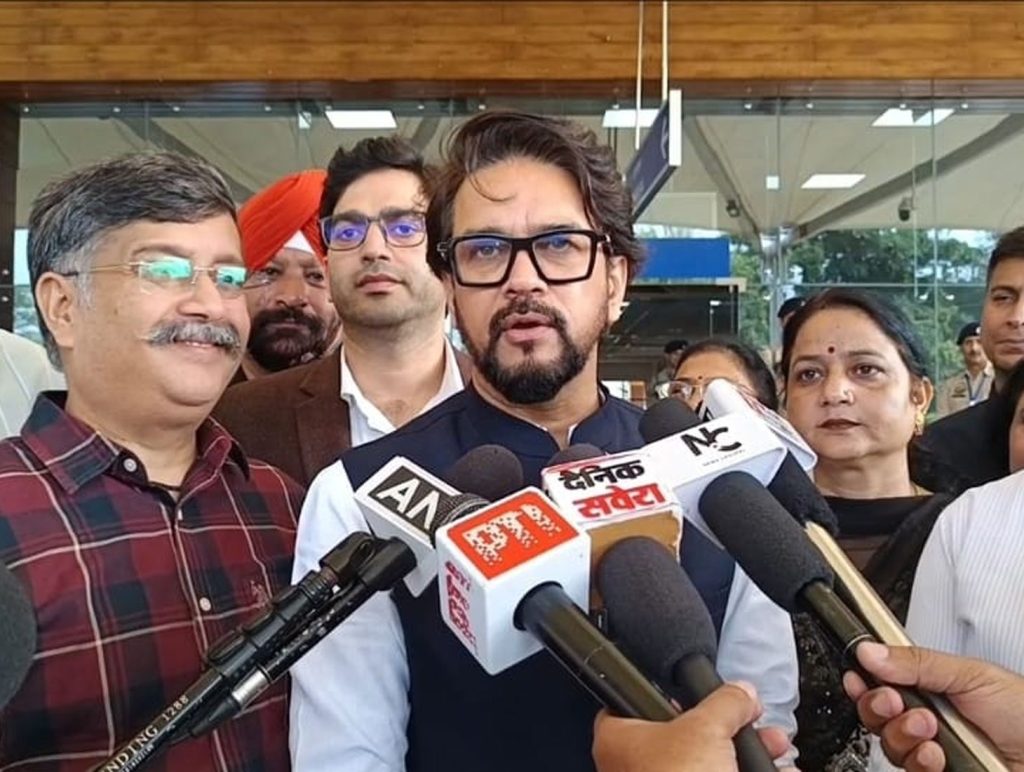 Thakur defends Election Commission amid Gyanesh Kumar row