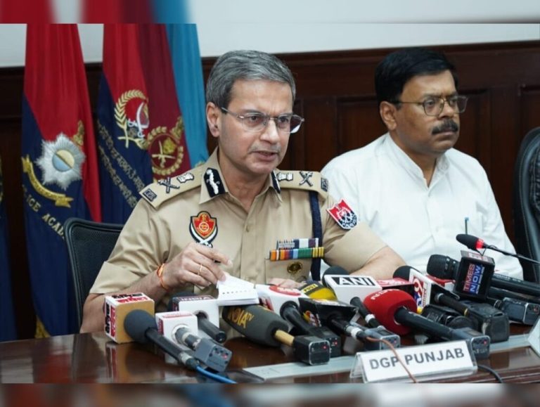 Four held with 27 kg heroin, foreign-made pistol in Amritsar