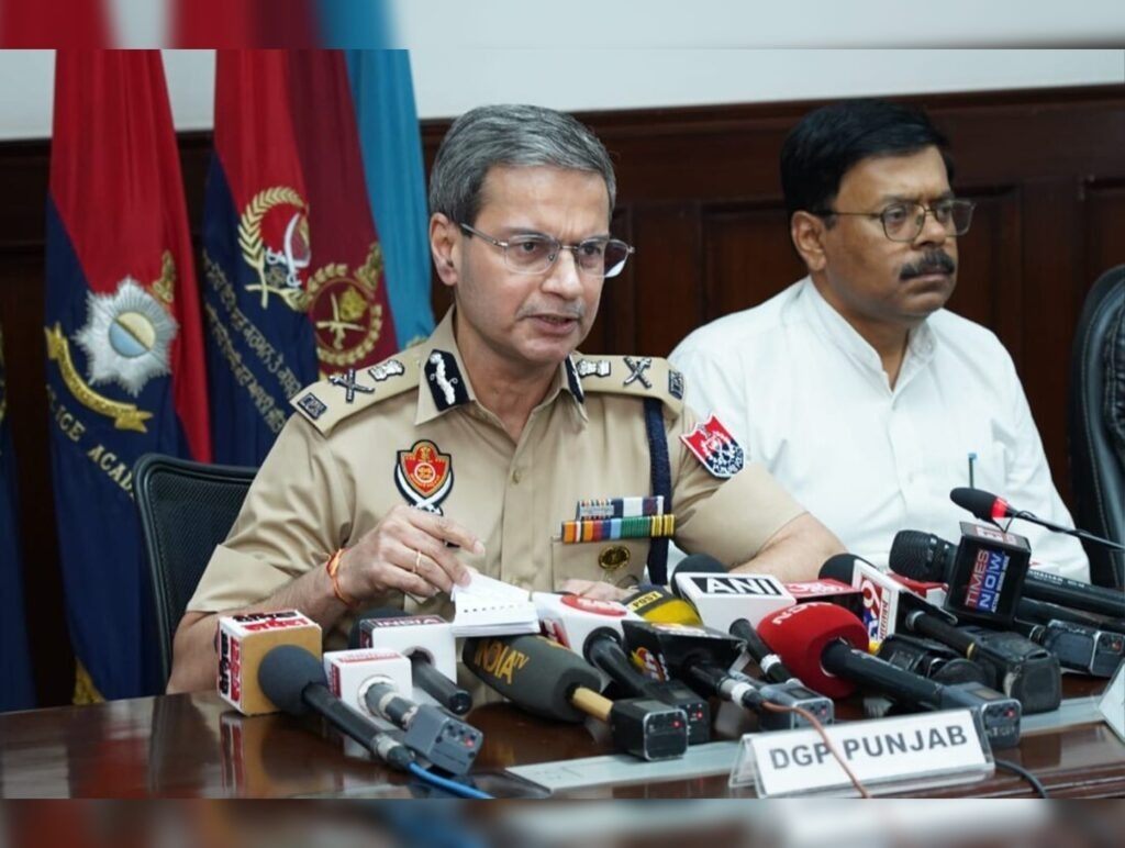 Four arrested as CI Amritsar seizes 27 kg heroin, pistol