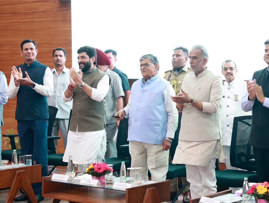 Gulab Chand Kataria inaugurates Centre-backed cooperative ride-hailing platform