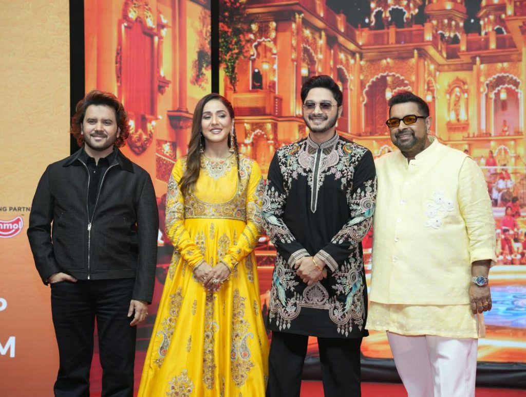 Jhalmuri, live music and camaraderie behind ‘Sa Re Ga Ma Pa’