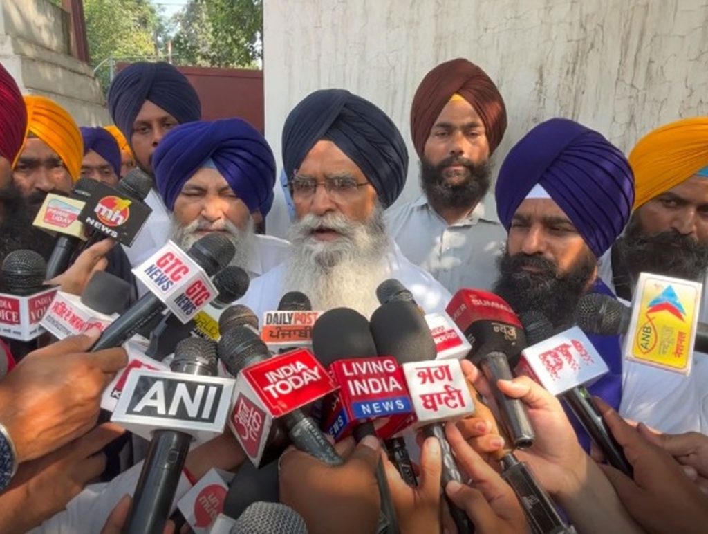 Akal Takht acting Jathedar says 11-member panel will hold fresh talks with Centre