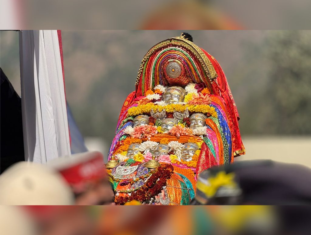 Kullu Dussehra sees grand reunion of shiva family at Dhalpur