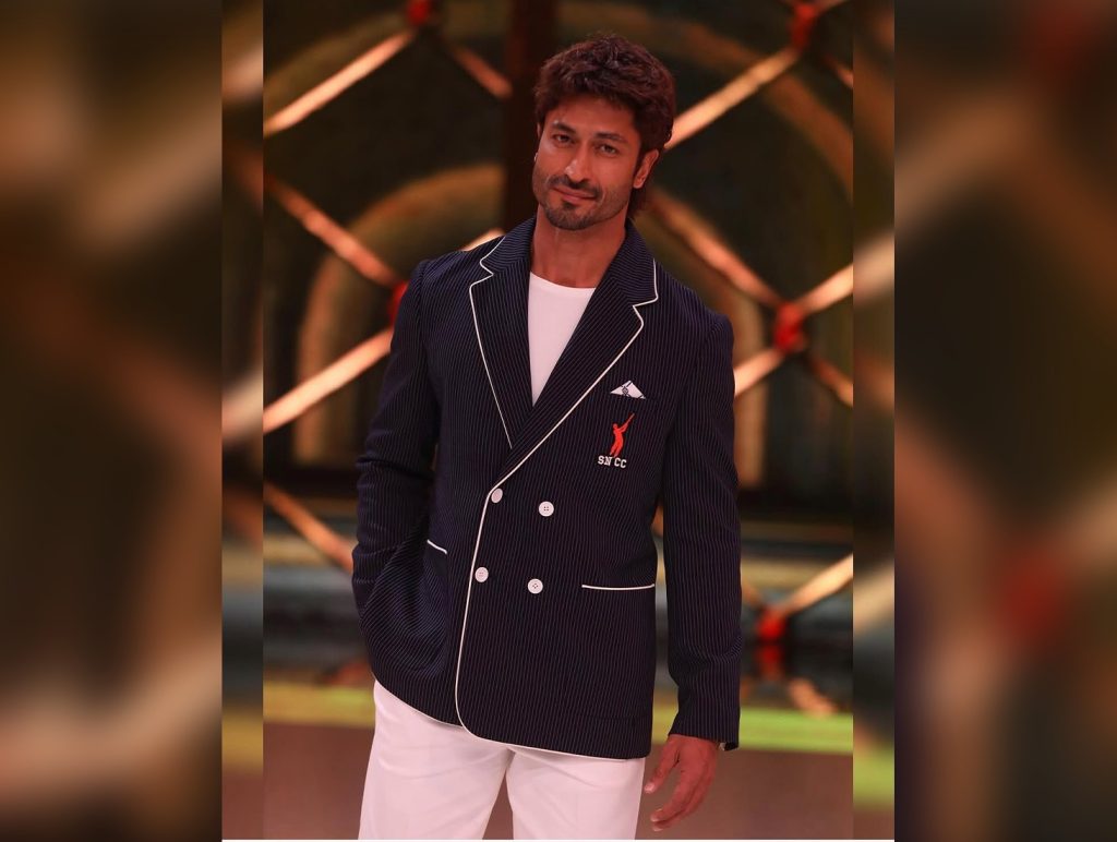 Vidyut Jammwal’s 16-Minute Breath Challenge leaves his fans impressed